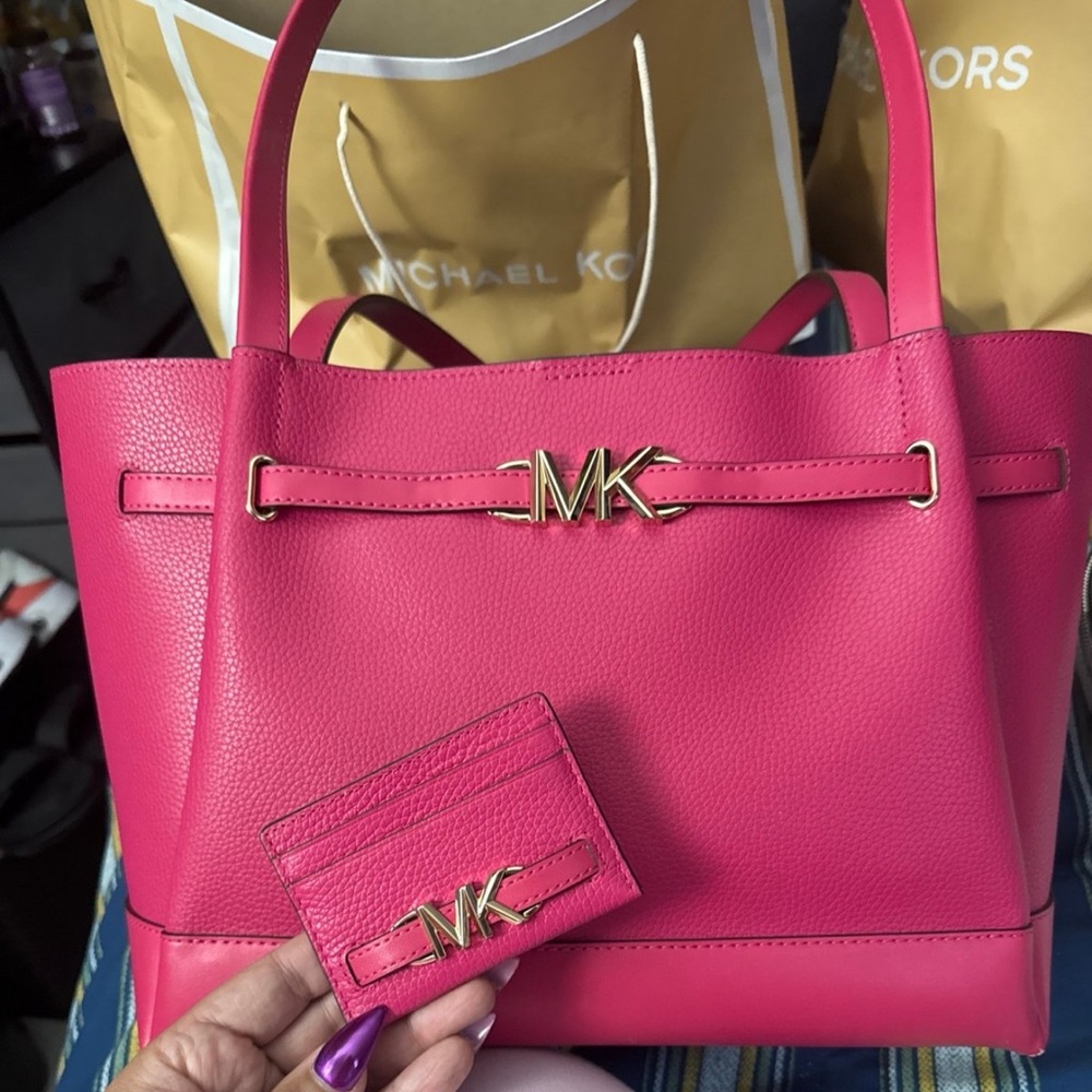 Michael Kors Fuchsia Tote and Card Holder Set